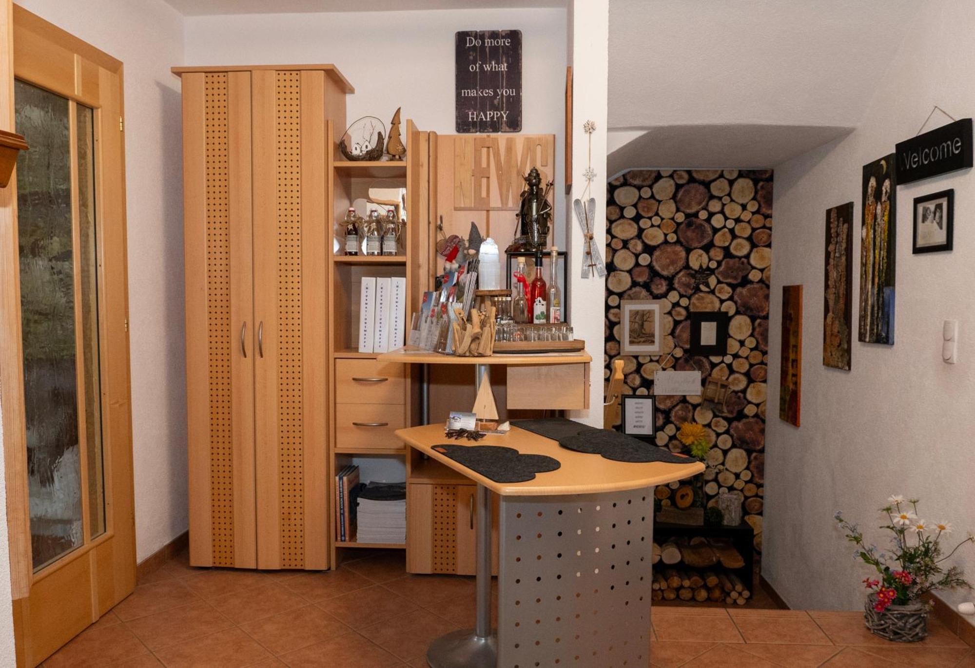 Haus Alpin Apartments Петной-ам-Арльберг Экстерьер фото
