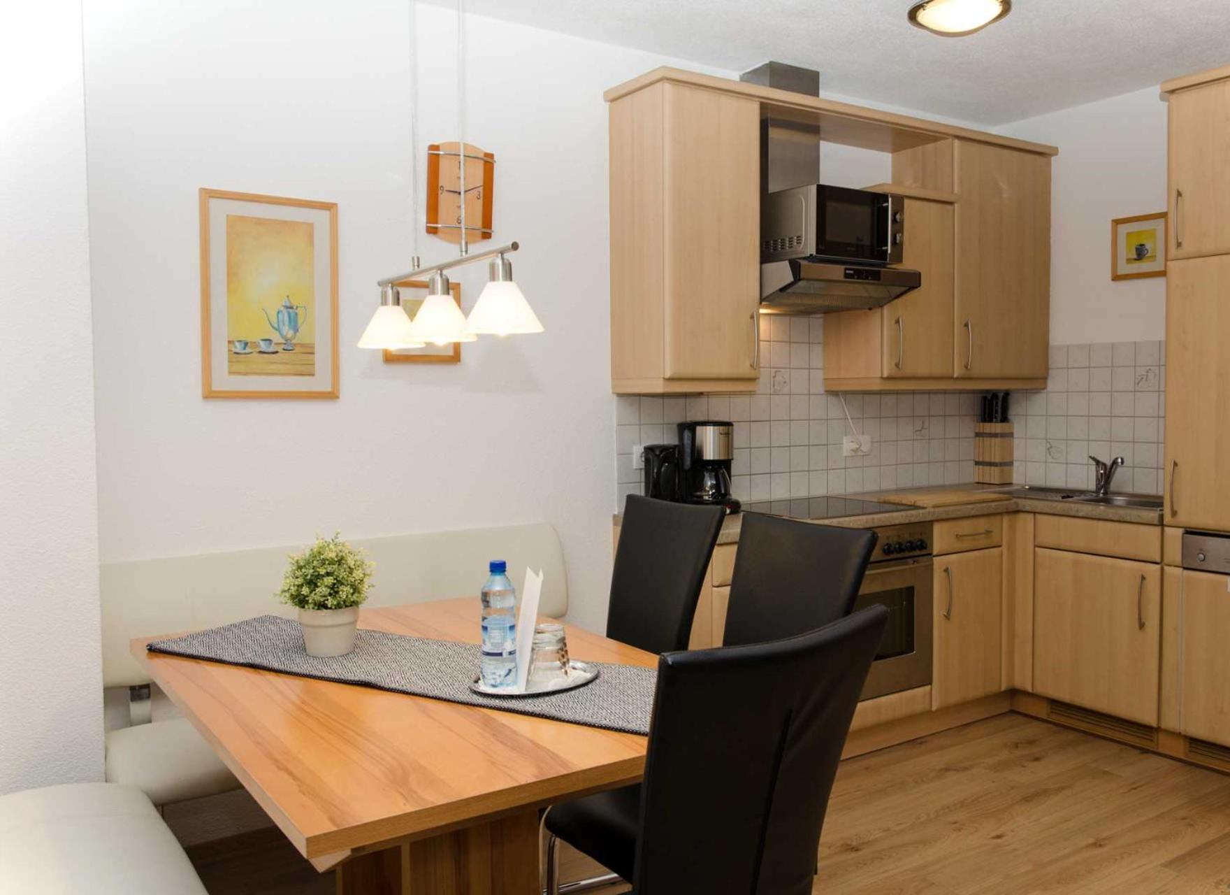 Haus Alpin Apartments Петной-ам-Арльберг Экстерьер фото