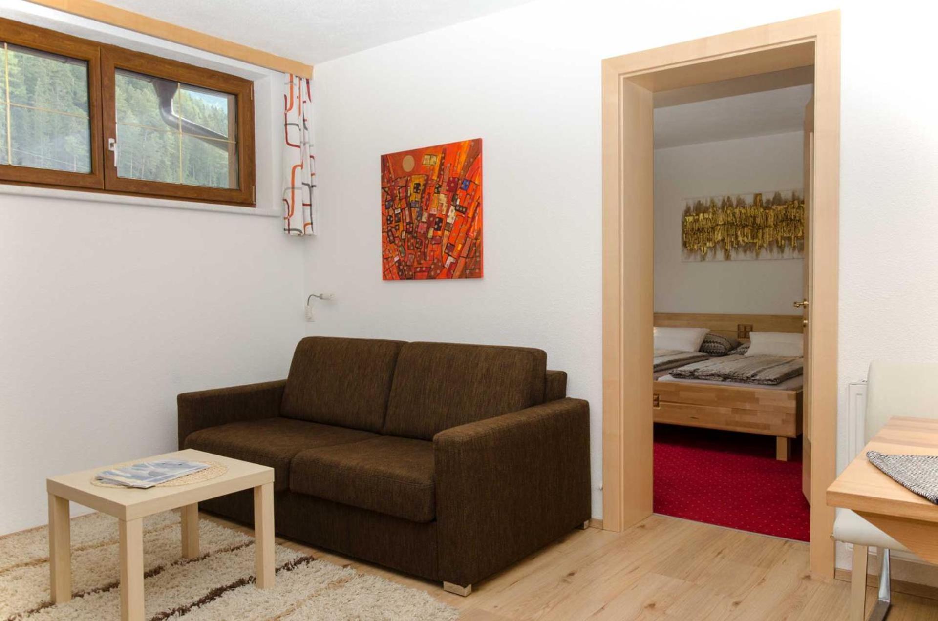Haus Alpin Apartments Петной-ам-Арльберг Экстерьер фото